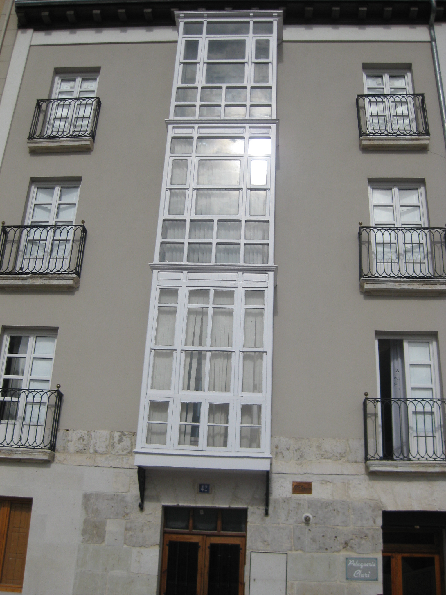 Rehabilitación de fachada en casco histórico Rehabilitación de fachada en casco histórico